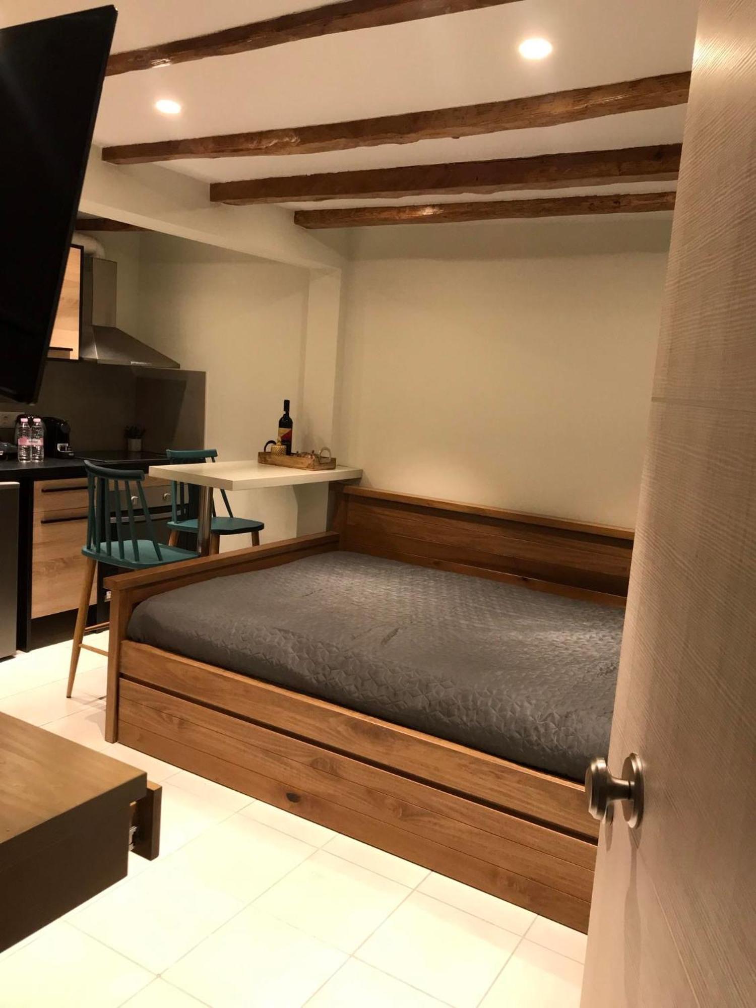 M&f 1 In Old Town Apartment *
